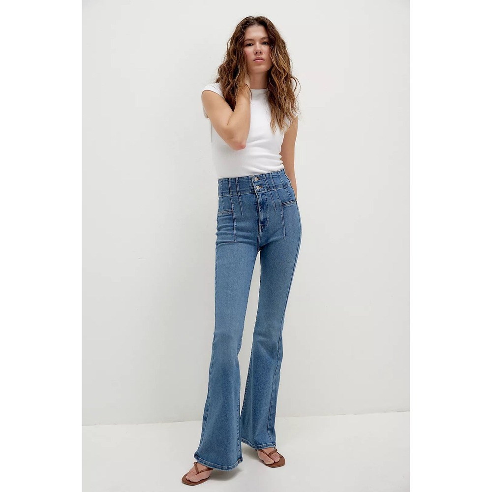 We The Free Jayde Flare Jeans Size 29 Sunburst Blue Retro 70s Wide Leg